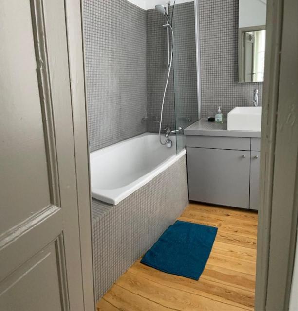 Duplex Dernier Etage Avec Terasse A Deux Pas De La Grand Place Brüksel Dış mekan fotoğraf